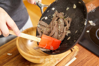 香辣孜然牛肉条的做法步骤:5