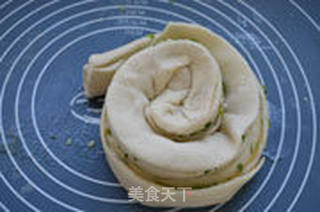 家常葱油饼的做法步骤:7