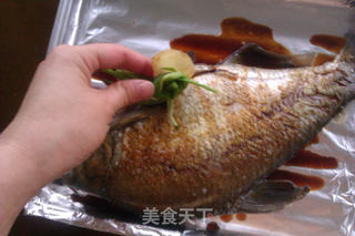 香酥烤鳊鱼的做法步骤:6