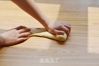 26张分解图手工打造草莓丹麦面包的做法步骤:9