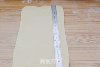26张分解图手工打造草莓丹麦面包的做法步骤:19