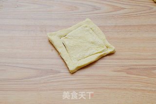 26张分解图手工打造草莓丹麦面包的做法步骤:23