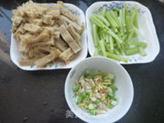 家常面筋的做法步骤:3