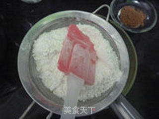 双色戚风的做法步骤:5