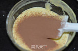 双色戚风的做法步骤:12