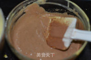 双色戚风的做法步骤:13