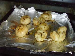 夏日小清新---迷迭香烤马铃薯的做法步骤:4