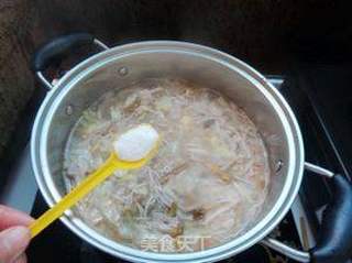 蚕豆腊肠煮白花的做法步骤:10