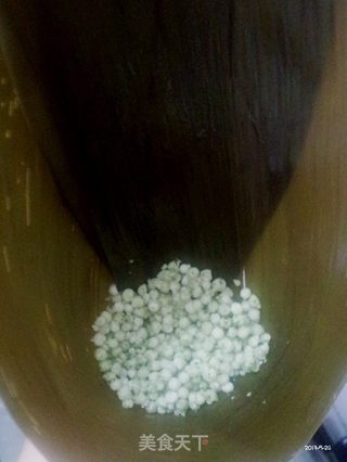 五月粽子节预热——水晶西米粽的做法步骤:9