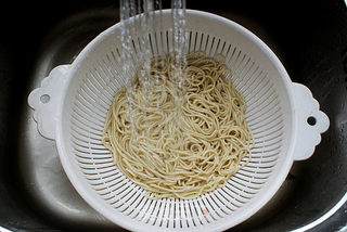芸豆海鲜打卤面的做法步骤:16