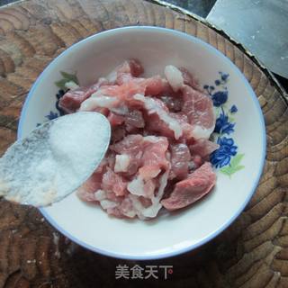 绿豆猪肉粽子的做法步骤：3