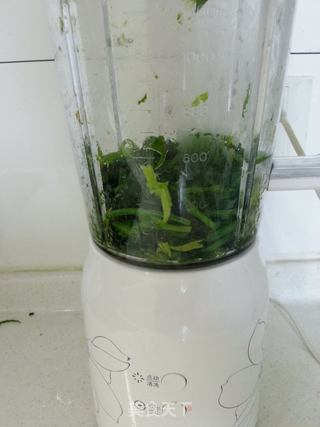 吸引小盆友的美食--翡翠蝴蝶面&螺旋面的做法步骤:3