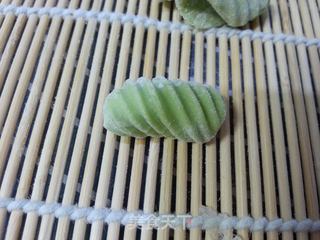 吸引小盆友的美食--翡翠蝴蝶面&螺旋面的做法步骤:17