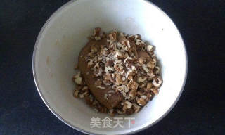 红糖核桃饼干的做法步骤:5