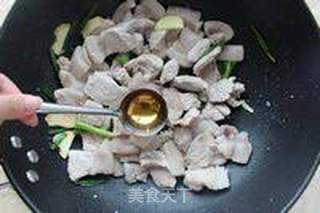 红烧肉烧芋头的做法步骤:8