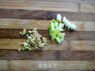 肉末炒蚕豆的做法步骤:3