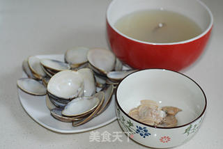 清炖蛤蜊狮子头的做法步骤:3