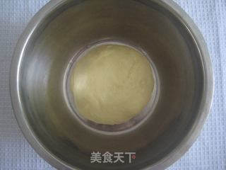 花样肉松面包的做法步骤:2