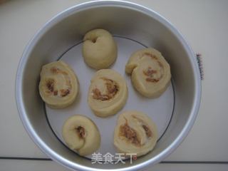 花样肉松面包的做法步骤:9