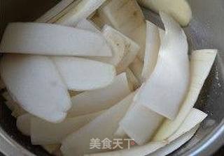 【酱脆萝卜皮】----最受欢迎的餐前菜,好吃不在出身低的做法步骤:3