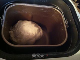 豆渣辫子面包的做法步骤:2