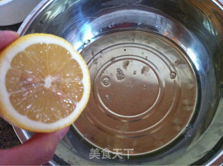 终于成功的戚风蛋糕的做法步骤:7