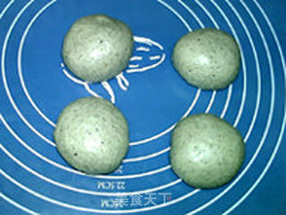 黑芝麻粉面包的做法步骤:8