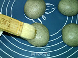 黑芝麻粉面包的做法步骤:9