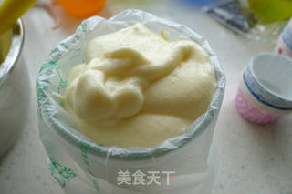樱桃杯子蛋糕的做法步骤:10