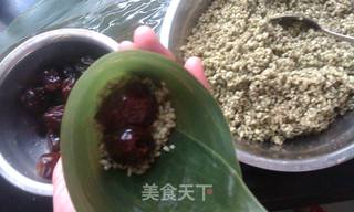 创意绿茶+蜜枣多口味棕子的做法步骤:2