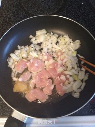 西班牙海鲜烩饭的做法步骤:3