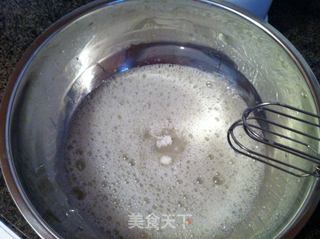 戚风蛋糕卷的做法步骤:4