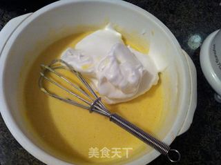 戚风蛋糕卷的做法步骤:8