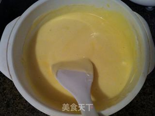 戚风蛋糕卷的做法步骤:9