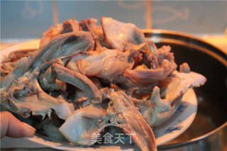 五香卤鸭架的做法步骤:5
