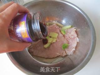 泰式鸡肉蜜桃沙拉的做法步骤：2