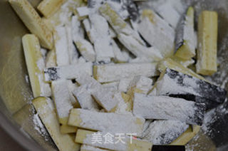 西红柿烧茄子的做法步骤:2