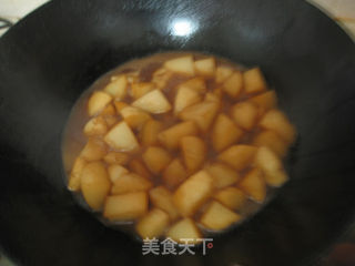 简单易做的美味——红烧土豆的做法步骤:7