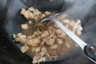 番茄肉酱香肠排排队意大利面的做法步骤:8