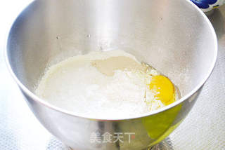 一种面包吃出三种味道——墨西哥蓝莓排包的做法步骤：2