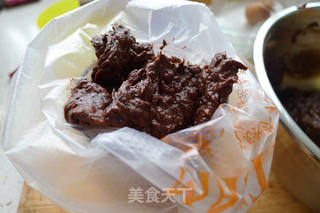 巧克力香蕉纸杯蛋糕的做法步骤:10