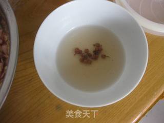 洋葱猪肉包的做法步骤:2