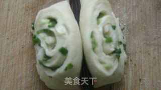 学做花卷的做法步骤：4