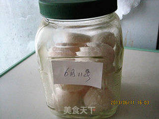 简易法腌出美味咸鸭蛋的做法步骤:8