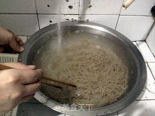 韩式冷面—-—夏天里最过瘾的那一碗面的做法步骤:4