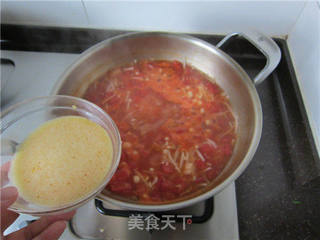 番茄金针蛋花汤的做法步骤:12