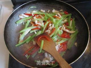 芹菜鸡丝的做法步骤：8