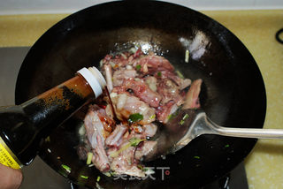土豆炖鸡块的做法步骤:5