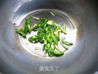 一个人的快手午餐——豆角炒馍的做法步骤:4
