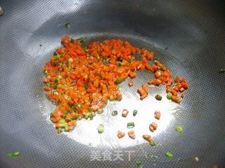 越简单越美味——胡萝卜蛋炒饭的做法步骤:6